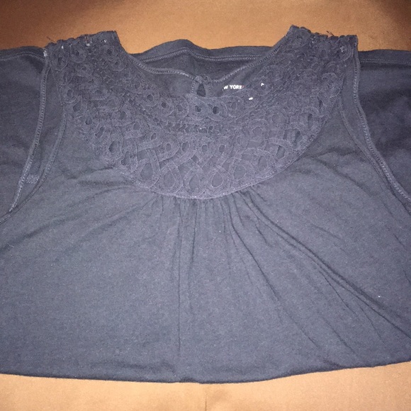 DONATED - Picture 4 of 8